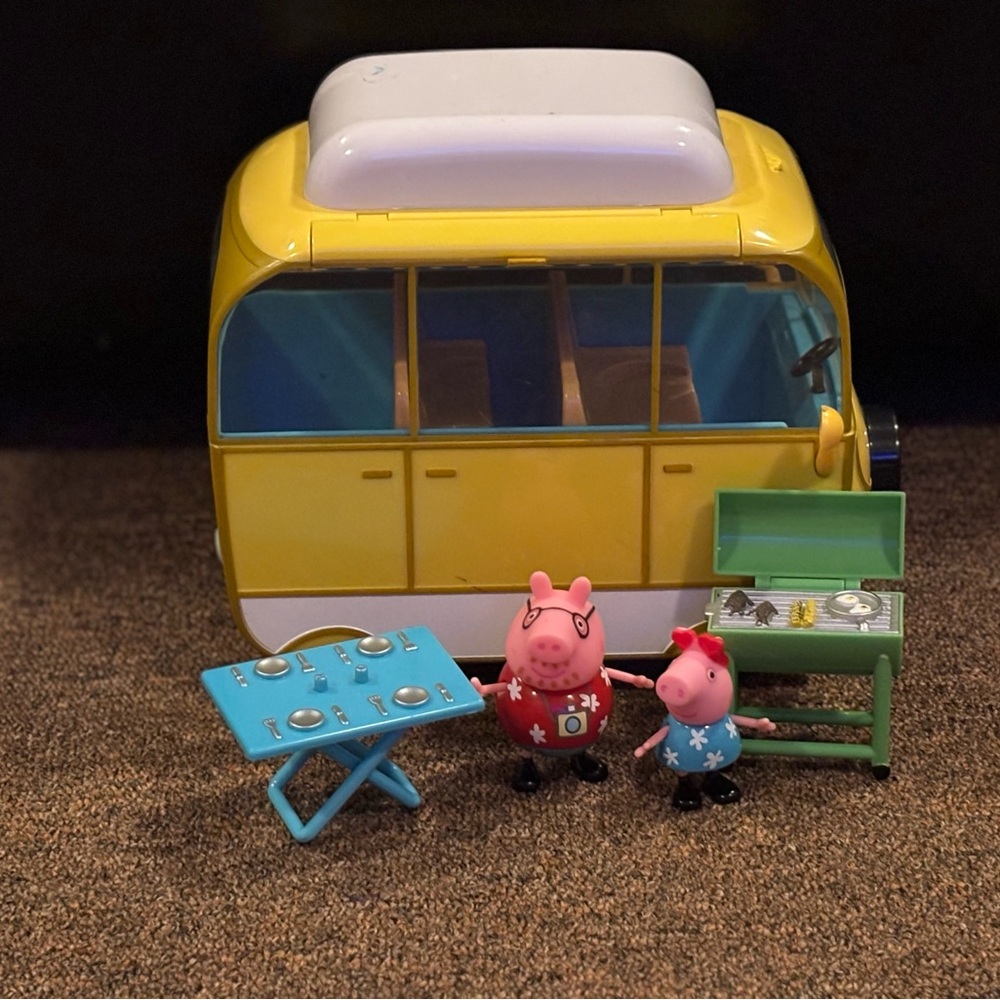 Peppa Pig Camper Van Set